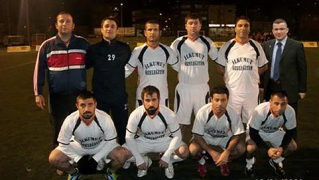 İLKUMUT ATATÜRK KUPASINDA ŞAMPİ