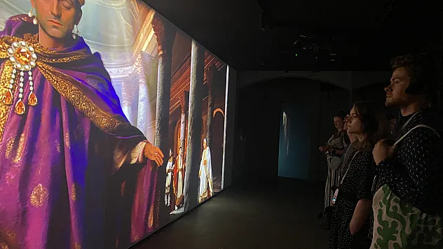 Ayasofya Tarih ve Deneyim Müzesi ziyaretçilerini ağırlamaya başladı