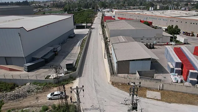 Akdeniz'de asfalt mesaisi