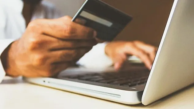 Türkiye'nin e-ticaret hacmi 1,85 trilyon liraya ulaştı