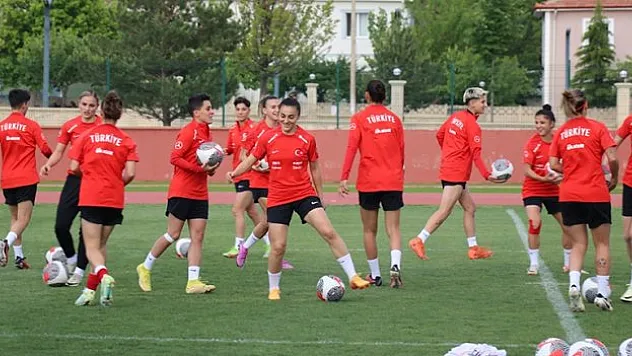 A Milli Kadın Futbol Takımı, Azerbaycan'ı konuk edecek