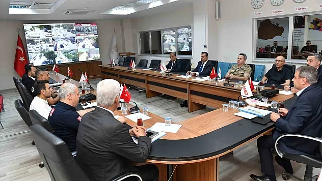 seçim güvenliği tedbirlerini denetledi