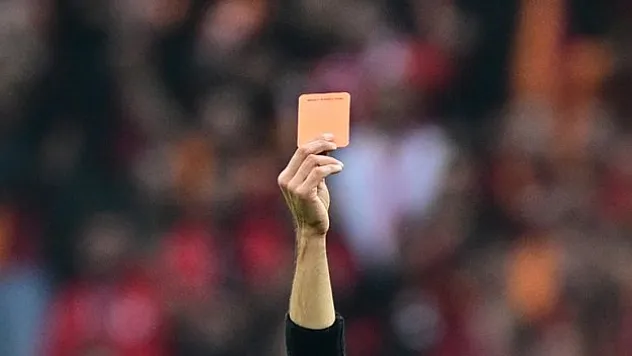 Süper Lig'de hakemler 1591 sarı, 76 kırmızı kart çıkardı