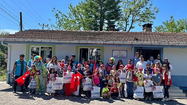 'Her Gönüle Bir Okul Projesi'