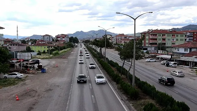 D-100 karayolunda bayram yoğunluğu