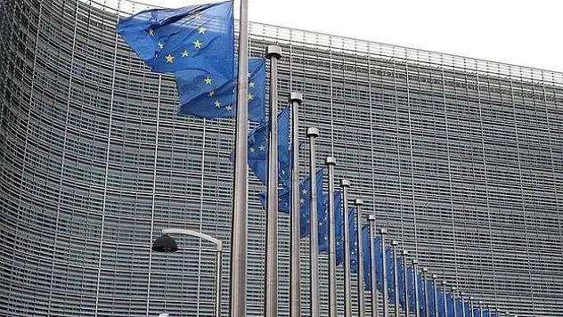 AB, 7 üye ülkeye 'bütçe disiplin süreci' başlatacak