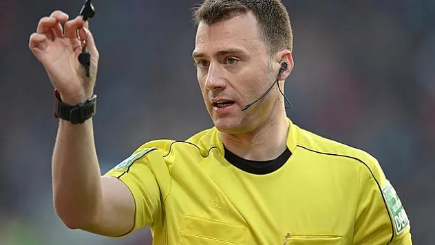 Türkiye-Portekiz maçını Alman hakem Felix Zwayer yönetecek