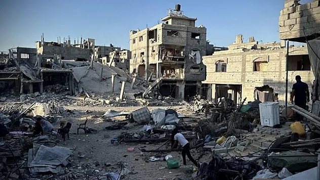 İsrail'in saldırılarında en az 15 Filistinli hayatını kaybetti