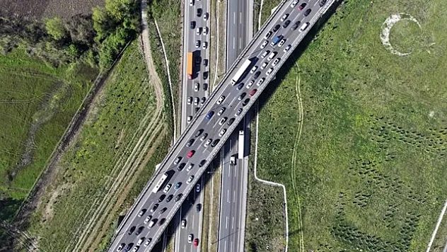 Trafiğe mayısta 232 bin 401 taşıtın kaydı yapıldı