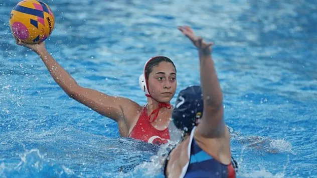 Sutopu 16 Yaş Altı Kadın Milli Takımı ilk 8'i hedefliyor