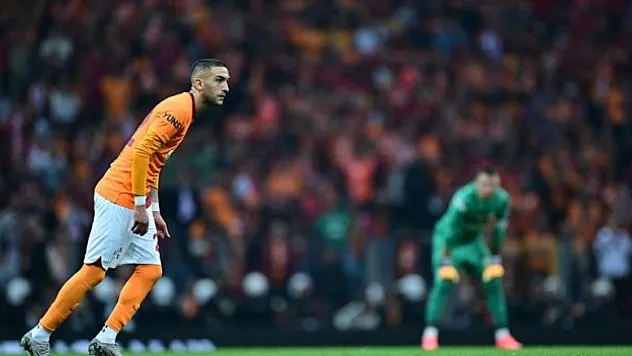 Galatasaray, Hakim Ziyech'i kadrosunda tuttu
