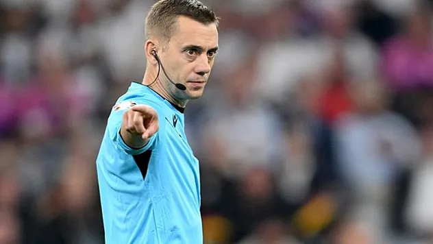 Hollanda-Türkiye maçında Turpin düdük çalacak