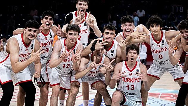 Türkiye Erkek Basketbol Milli Takımı dünya üçüncüsü