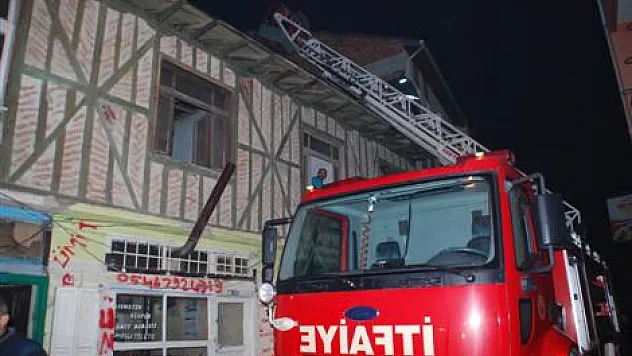 Vezirköprü Çatı Yangını