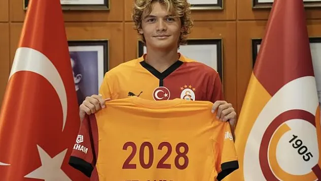 Galatasaray, Efe Akman ile sözleşme imzaladı