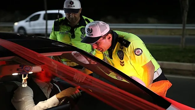 Bakan verileri açıkladı: Toplam 400 bin 980 sürücüye işlem yapıldı