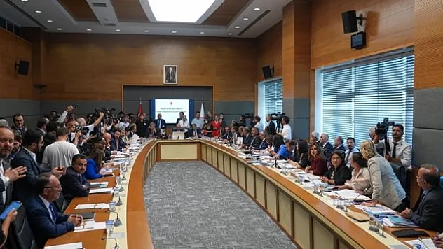 Sahipsiz hayvanlara yönelik kanun teklifi, TBMM'de kabul edildi