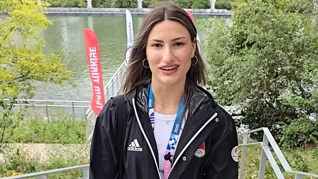 Milli eskrimciler Olimpiyat Köyü'nü 'keşfedecek'