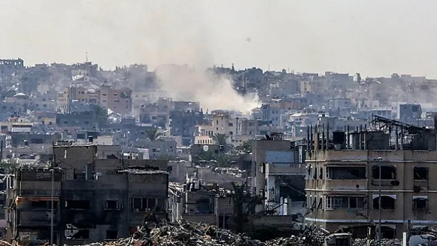 İsrail Gazze'de 60 noktayı vurdu