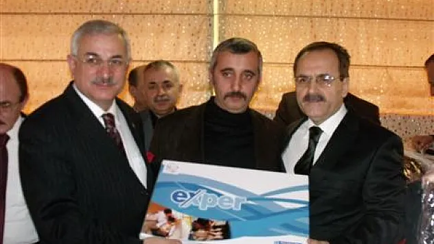 Belediyeden muhtarlara bilgisayar