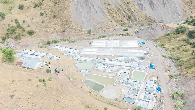 Türkiye'nin en kaliteli tuzunun üretildiği tuzlaları inceledi