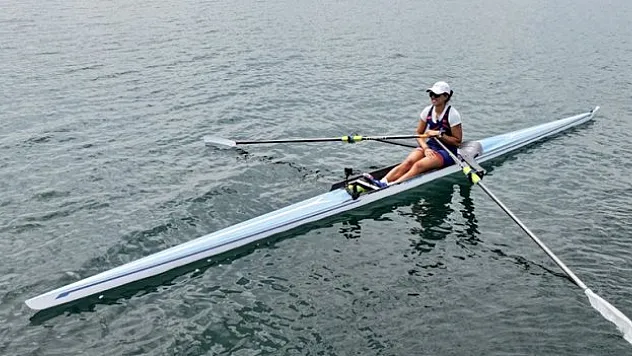 Milli kürekçi Elis Özbay, çeyrek finale yükseldi