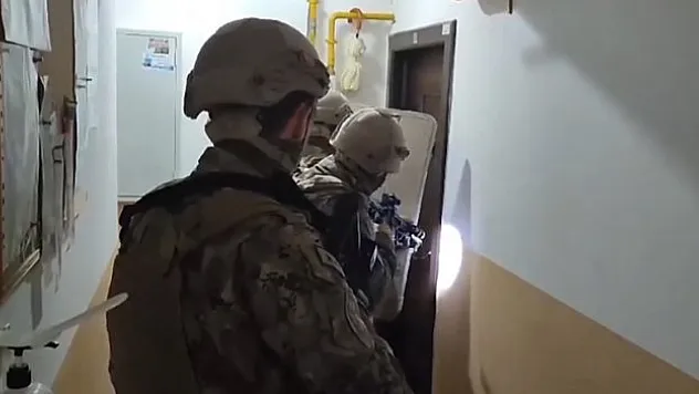 Suç örgütü üyesi 30 şüpheli yakalandı