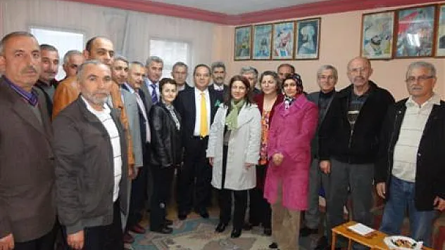 Yıldız muhalefet partileri ziyaret etti