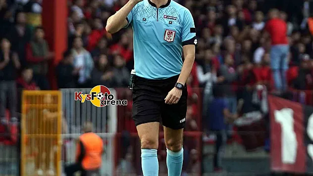 Konyaspor - Kayserispor maçının VAR'ı Onur Özütoprak oldu