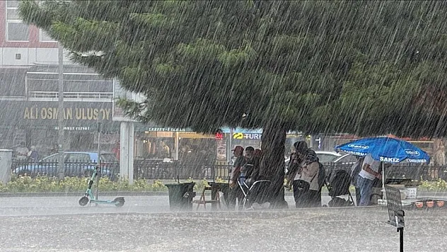 Yurdun kuzey kesimleri için gök gürültülü sağanak uyarısı