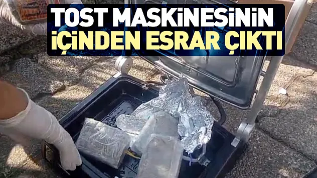 TOST MASKİNESİNİN İÇİNDEN ESRAR ÇIKTI