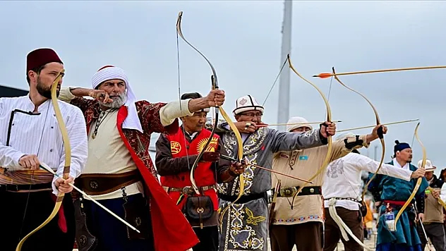 Geleneksel Türk okçuları büyük ilgi gördü