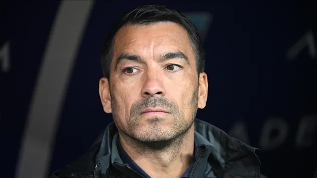 Giovanni van Bronckhorst: Takımın bugünkü savunma performansını övmeliyiz