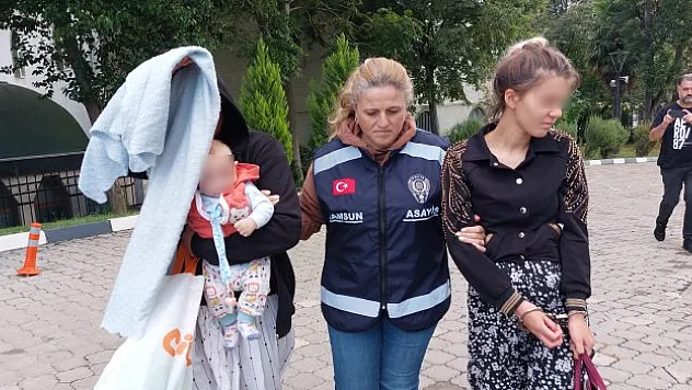 Polisin evinde hırsızlık yaptılar