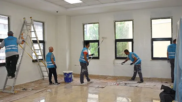 Yükümlüler çalışma hayatına kazanıyor