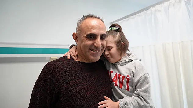 Down sendromlu Elif'in yüzü 'epilepsi pili' ile gülecek