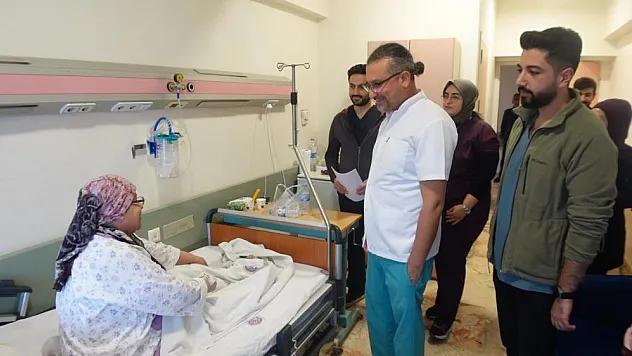 'Meme kanseri kadınlarda en sık görülen kanser çeşididir'