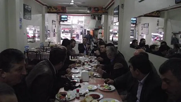 Köse Gazetecilerle Kahvaltıda Buluştu