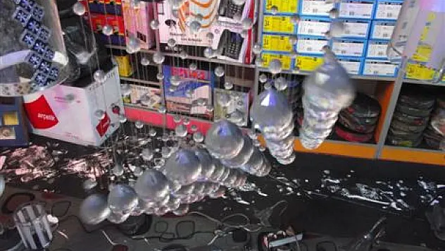 Yangının izleri siliniyor