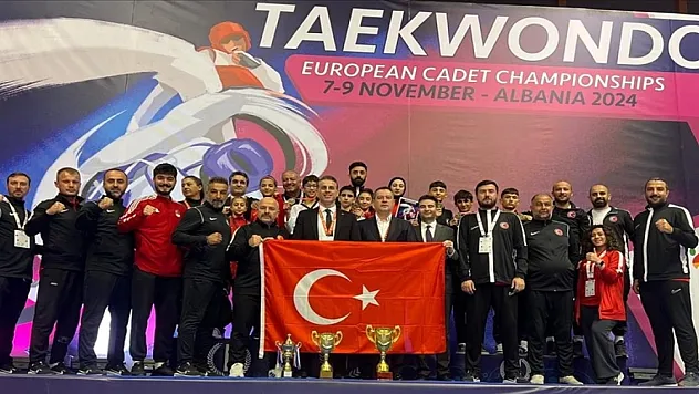 'Yıldız' tekvandocular, Avrupa şampiyonu oldu