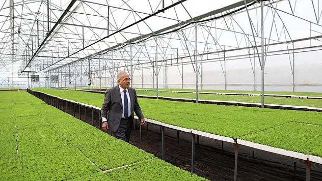 3,5 milyon fide üreticiyle buluştu