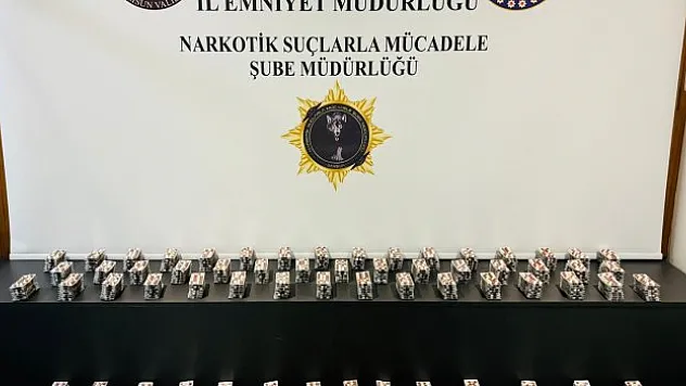 7 bin 280 sentetik ecza hapı ele geçirildi