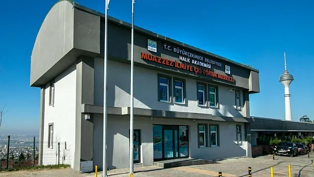 Büyükçekmeceli öğrenciler Muazzez İlmiye Çığ'ın mirasını yaşatacak