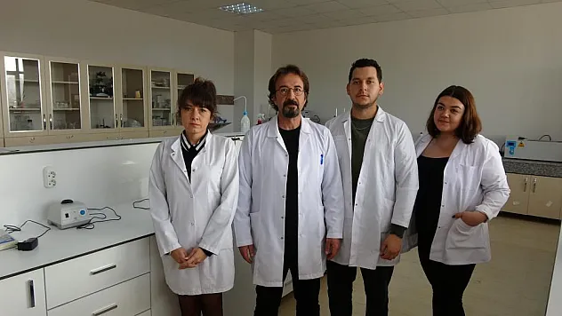 Kolon kanserine yeni bir çare: Kara mürver meyvesi