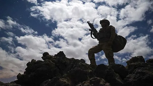 Suriye'nin kuzeyinde PKK/YPG'li 9 terörist etkisiz hale getirildi