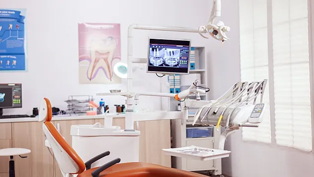 Diş Kliniği Seçiminde Dikkat Etmeniz Gereken 5 Önemli Nokta