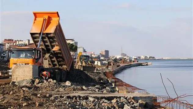 Başkan Yılmaz, 'Atakum Sahilini işliyoruz'