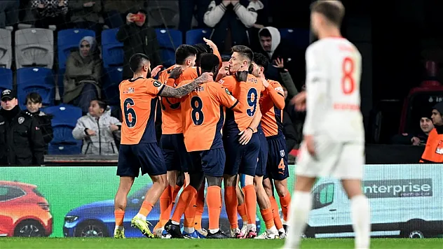 RAMS Başakşehir, Konferans Ligi'nde ilk galibiyetini aldı