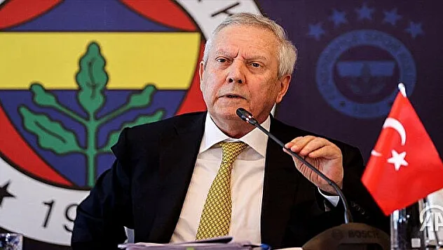 Aziz Yıldırım'dan taraftarlara çağrı: 'Fenerbahçe pes etmez'