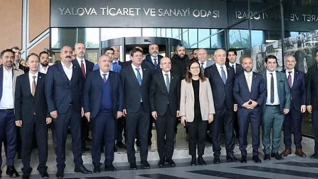 Şimşek, iş insanları ile bir araya geldi